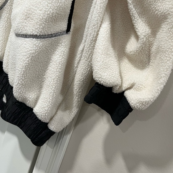 Oversized Sherpa sweater - Picture 4 of 5